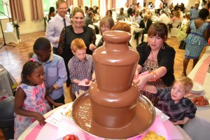 Chocolate Fountain Hire in Buckinghamshire, Amersham, Aylesbury, Beaconsfield, Bletchley, Buckingham, High Wycombe, Marlow, Milton Keynes, Newport Pagnell areas - - Chocolate Fountains R Us