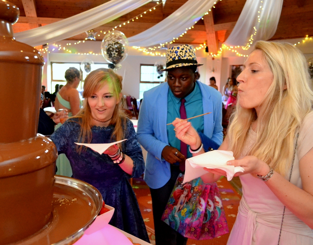 Large Chocolate Fountain Hire and Rental Oxford - Chocolate Fountains R Us